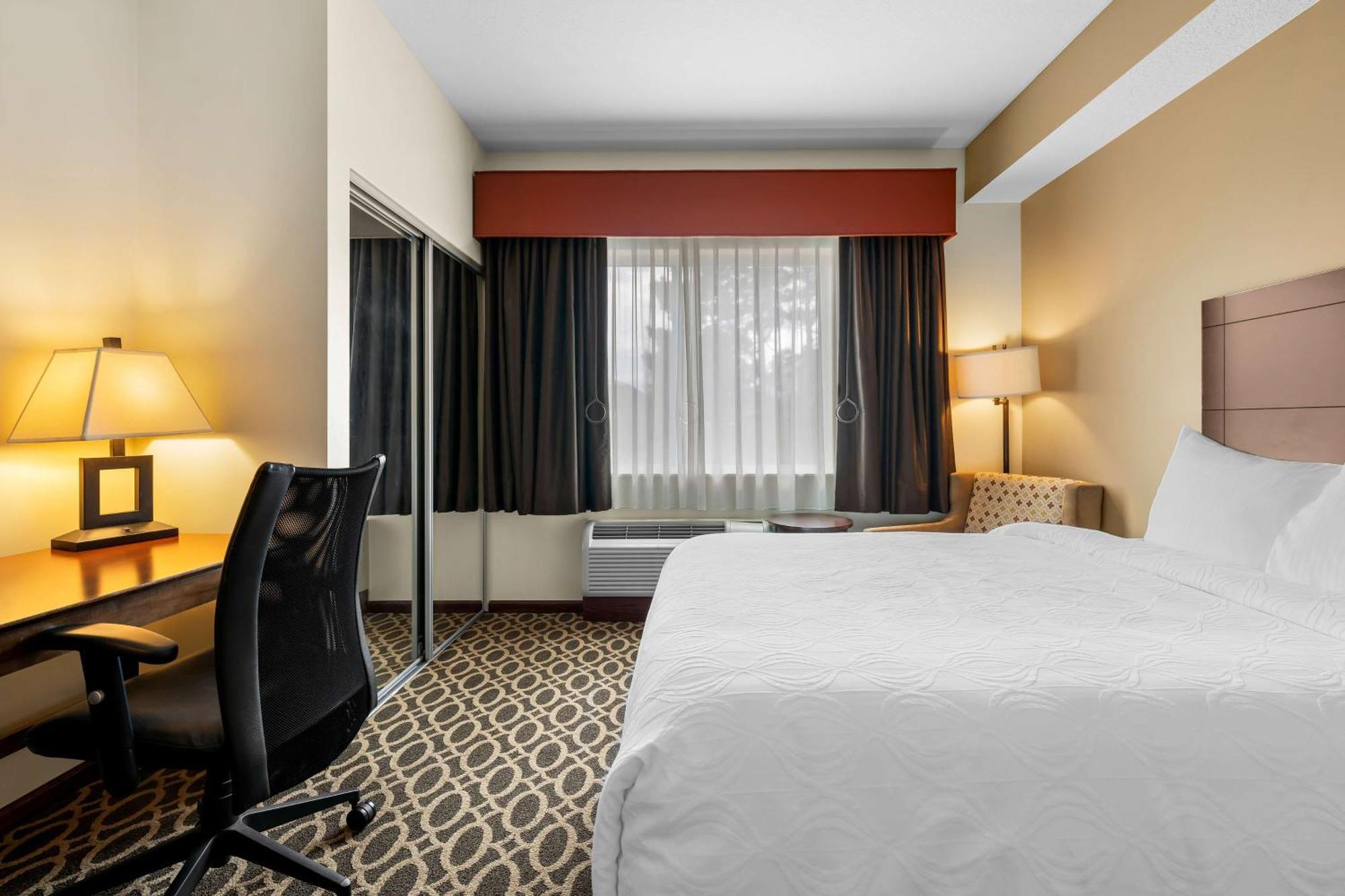 Best Western Paradise Inn Savoy Eksteriør billede